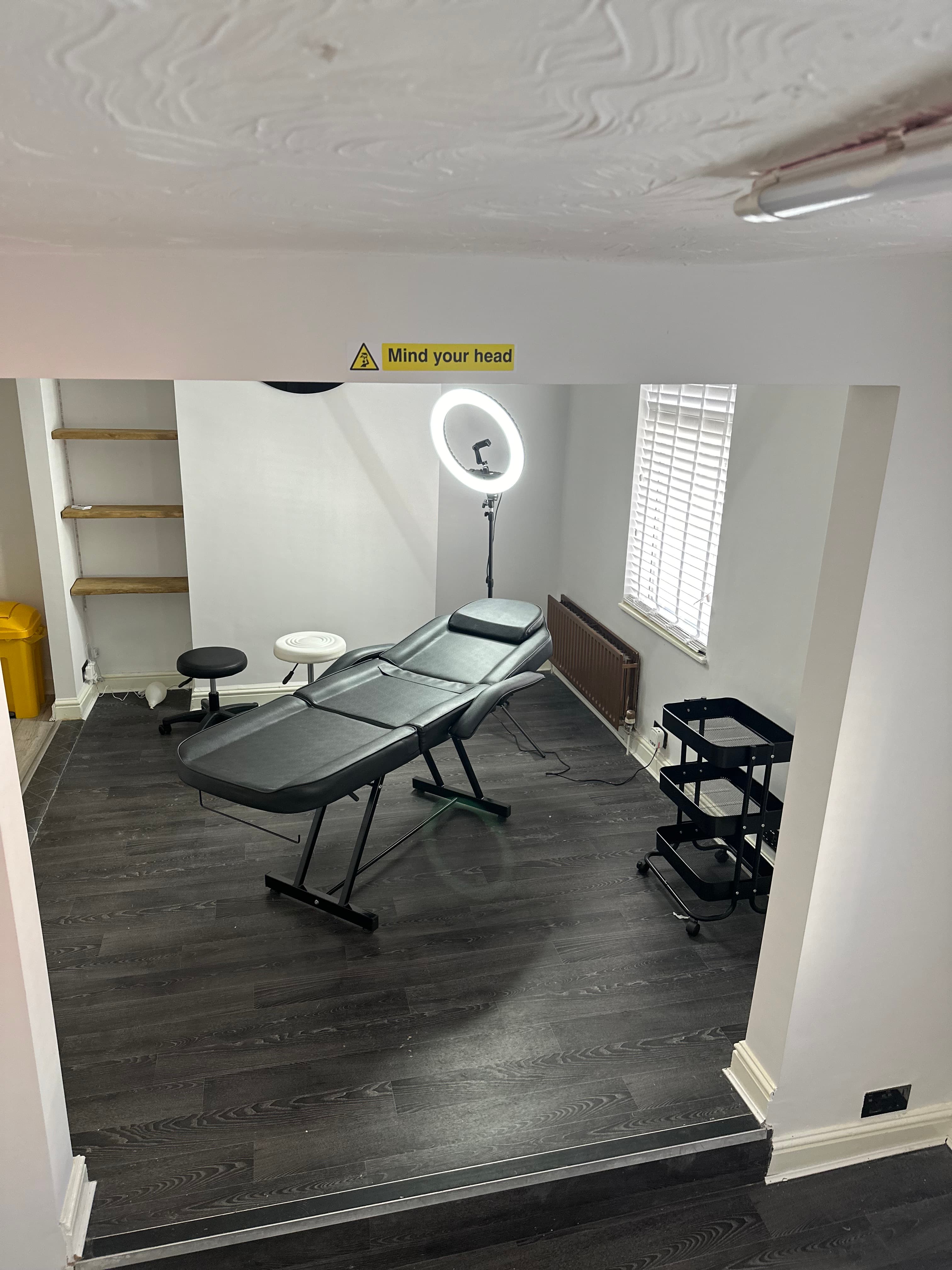 Beauty rooms for rent CRELLIN ST busiest street in Barrow newly renovated private rooms 