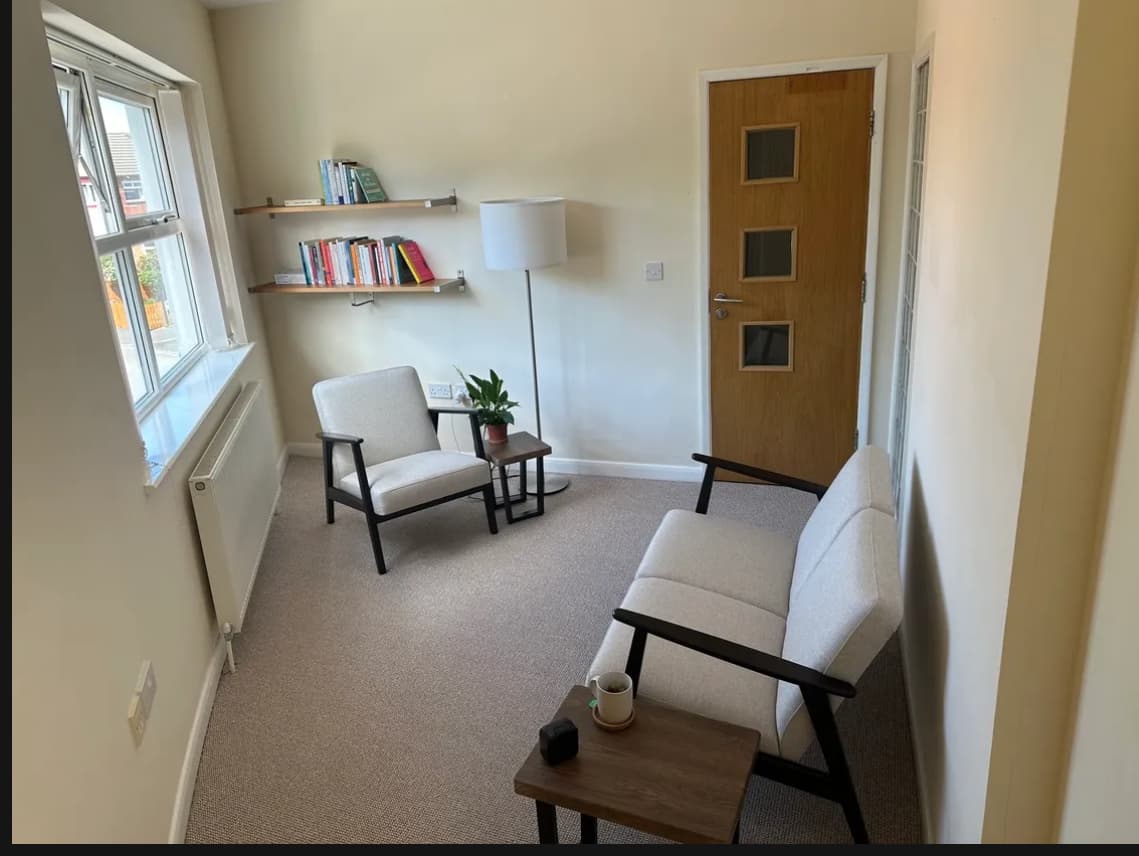 Therapy rooms available in South Liverpool 