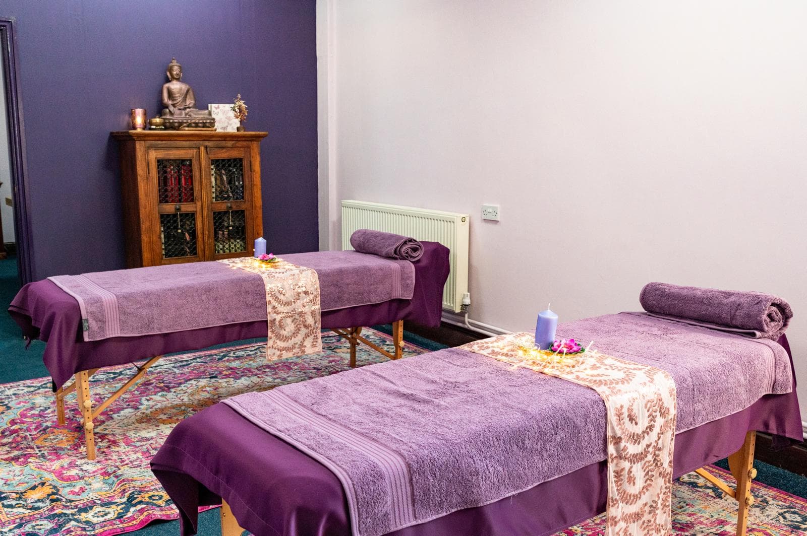 Treatment room for rent in tranquil location 