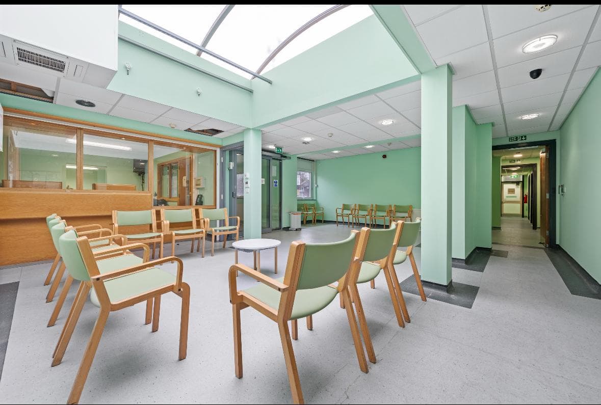 CQC accredited Clinical Consultation Rooms and Operation Theater for minor surgery for hire