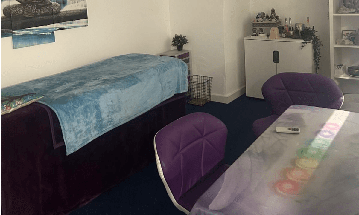 Let it be Liverpool Wellbeing Centre - Small treatment room