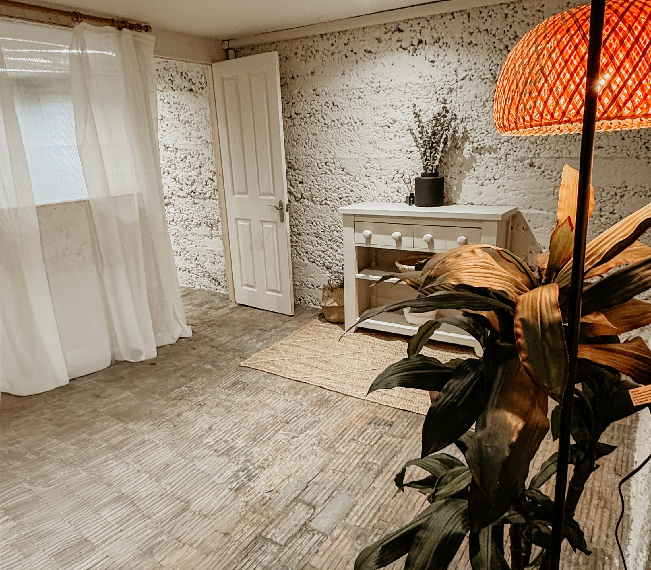 Unique therapy room - with marketing support