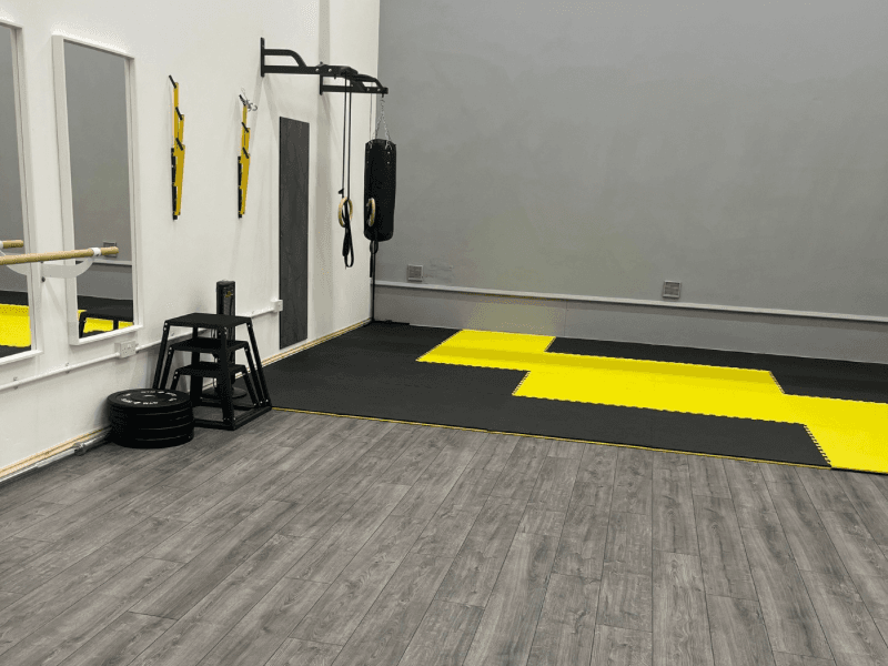 Multifunctional Fitness Studio to hire in Aldridge