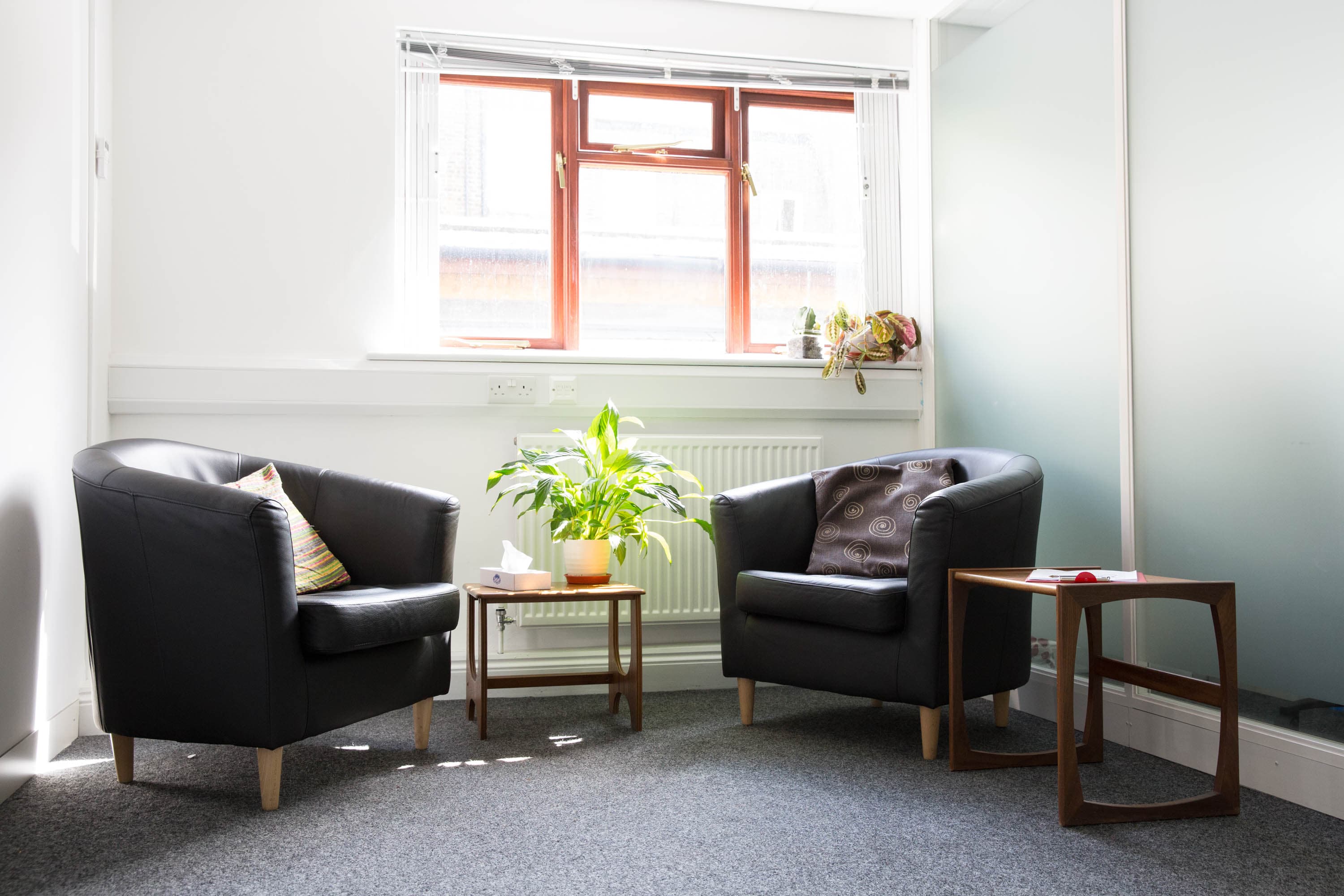 Affordable Therapy Rooms for Evening & Weekend Hire – Free Parking