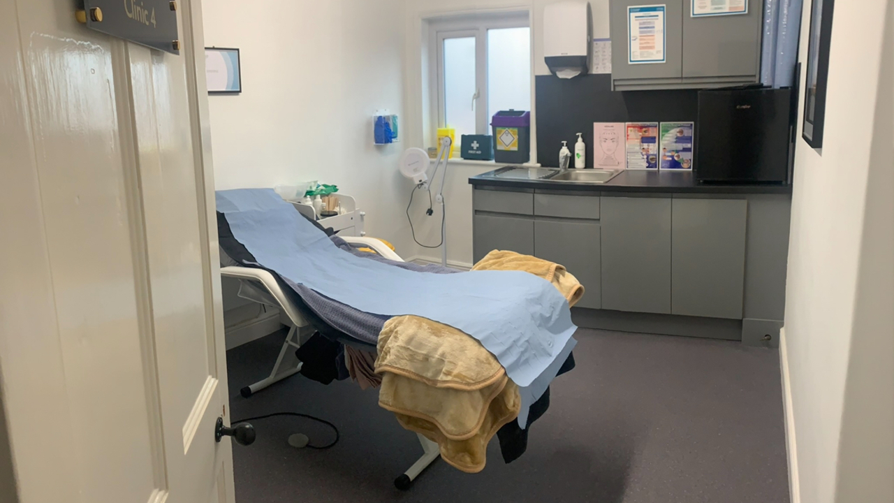 Medical / therapy room in CQC registered Clinic