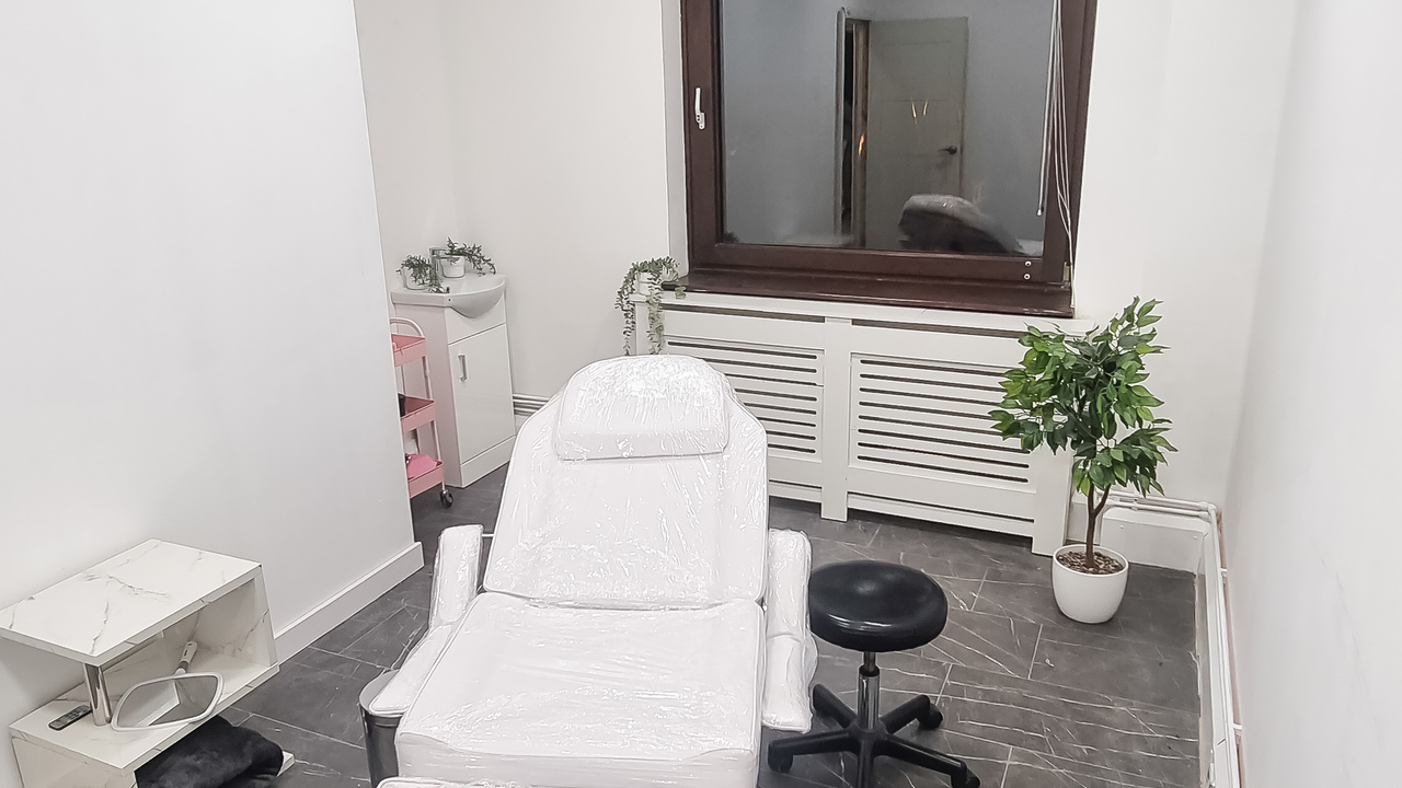 Spacious Room in Canary Wharf