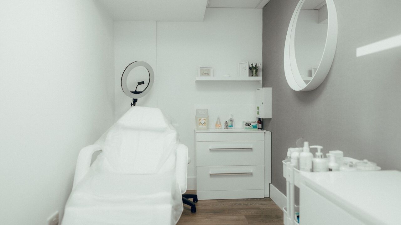 Aesthetic Treatment Room 